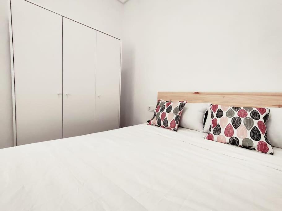 Centrico Conjunto Habitacional Alicante Luaran gambar